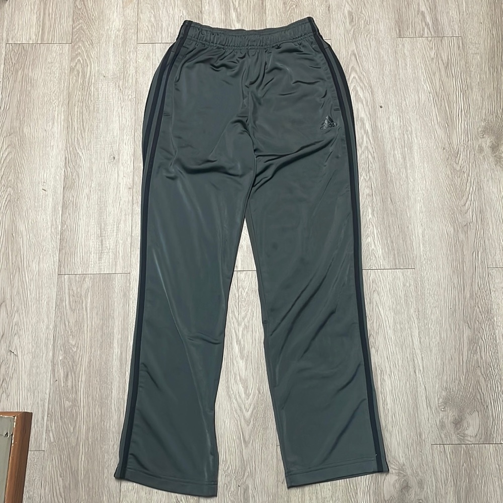 Men’s Adidas Sweatpants Gray Size Small